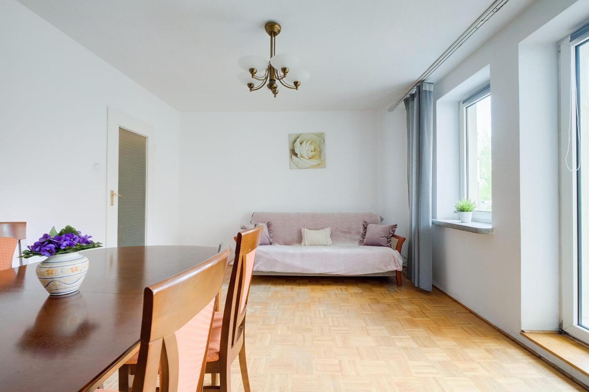 Spacious Apartment In Green Location Varsavia Esterno foto